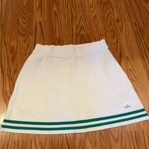 ALO Yoga White and Green A-Line Mini Skirt